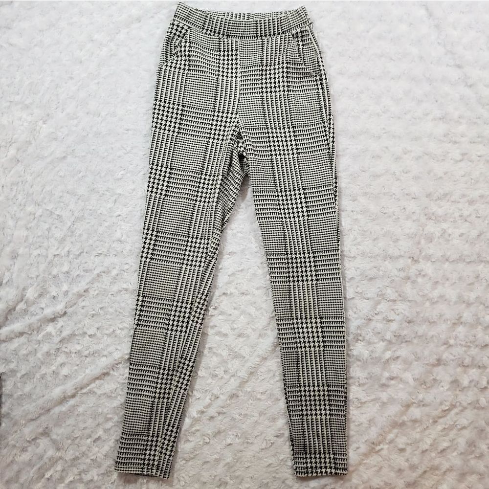 Plaid black and white pull on stretch pants Akira